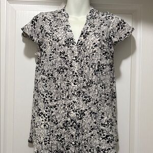Women's Black and White Printed Top